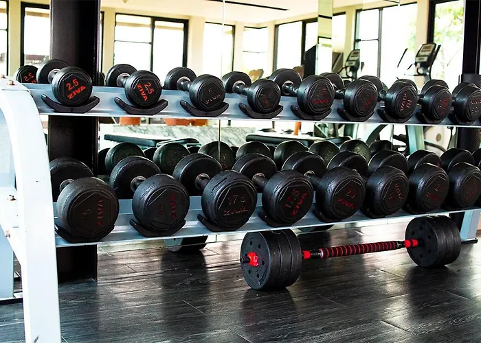 The Base With Pool And Gym Access Onnut Bts * バンコク都