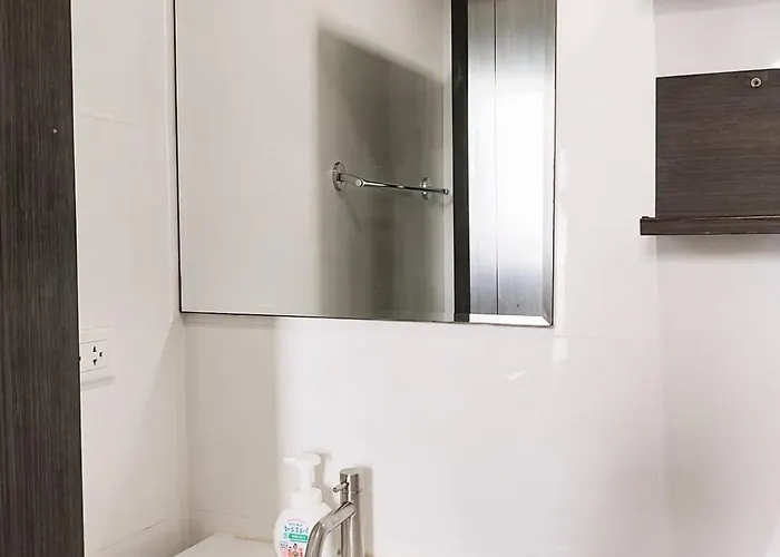 The Base With Pool And Gym Access Onnut Bts アパート バンコク都